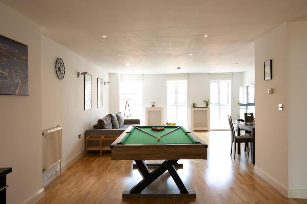 Shoreditch 3 Bedroom Large Lr 2 Balconies * Londres